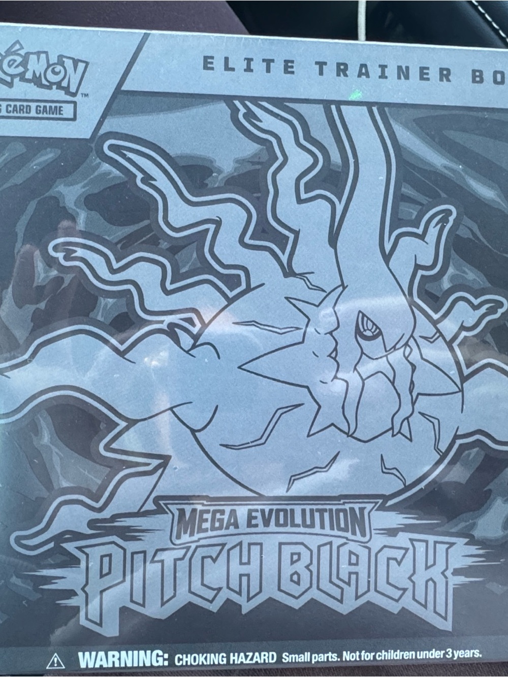 Pokemon Elite Trainer Box - Mega Evolution Pitch Pitch Black